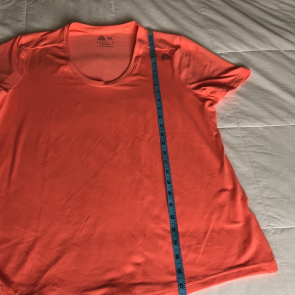 REEBOK XL speedwick top - Picture 5 of 9